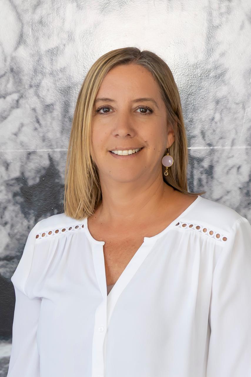 Pamela Tavelli, Luxury Real Estate Advisor, 2Seas Los Cabos